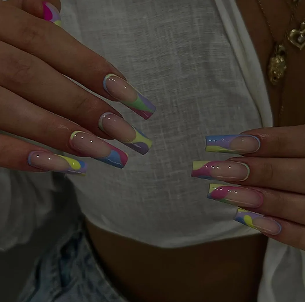 Thonj të punuar në Shkurta Nails