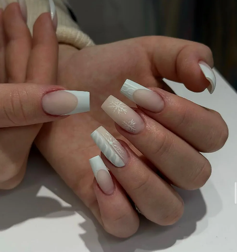 Thonj të punuar në Shkurta Nails