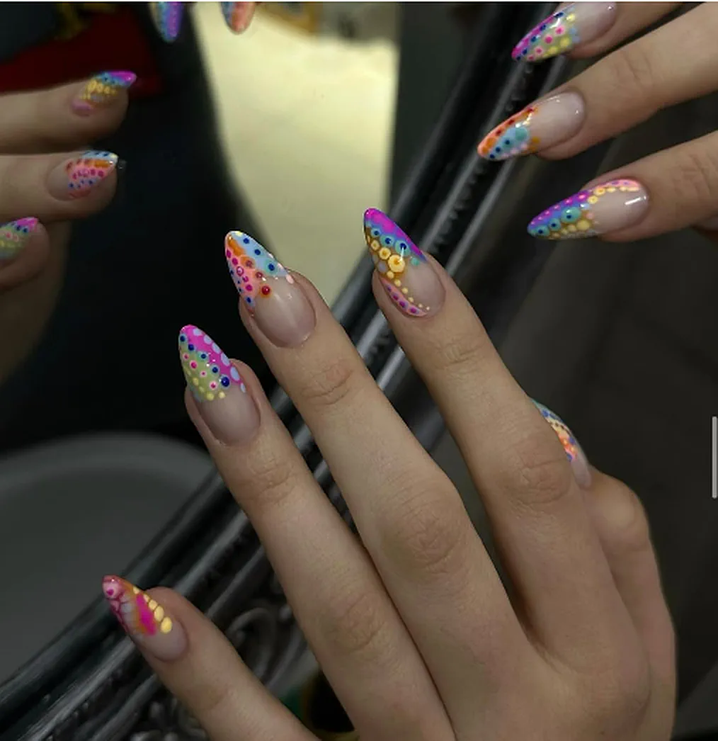 Thonj të punuar në Shkurta Nails